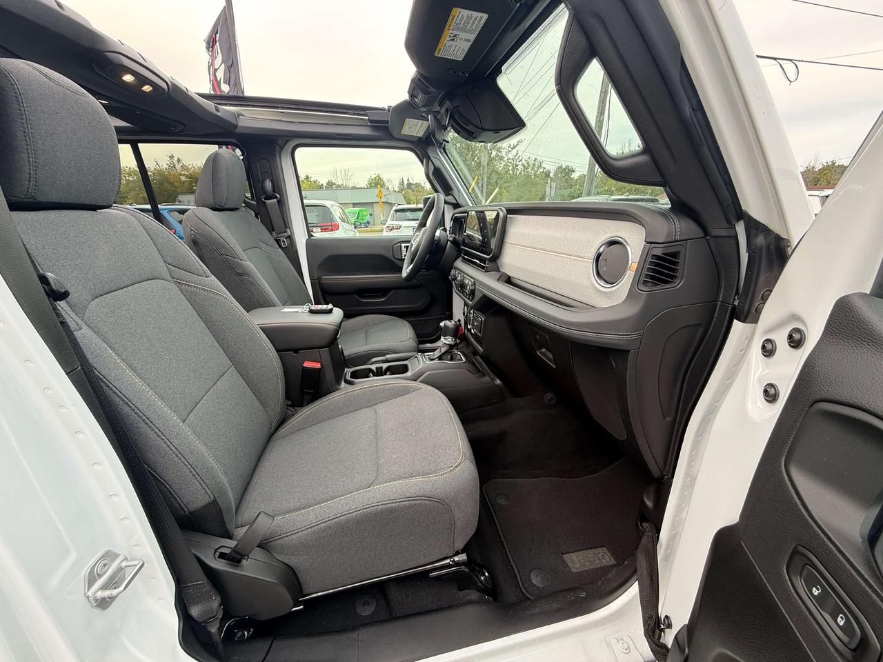 2026 Jeep Wrangler Sahara 4 Door 4X4 - One Touch Power Top! Photo