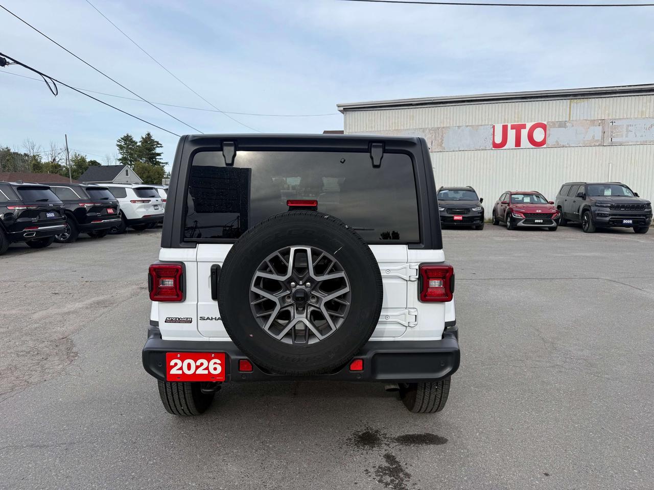 2026 Jeep Wrangler Sahara 4 Door 4X4 - Mckinley Leather! Photo