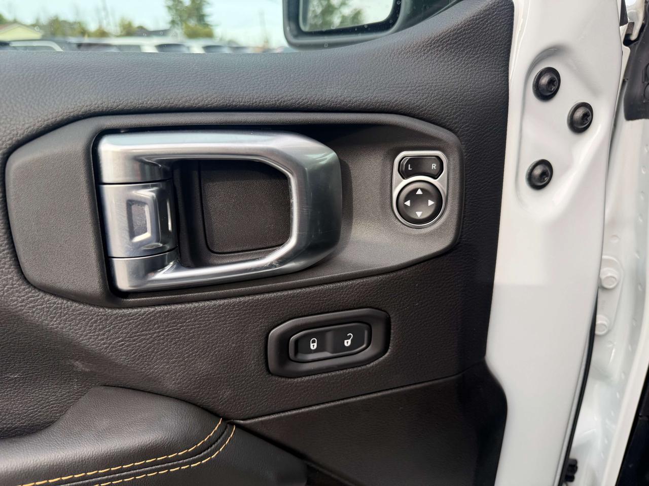 2026 Jeep Wrangler Sahara 4 Door 4X4 - Mckinley Leather! Photo