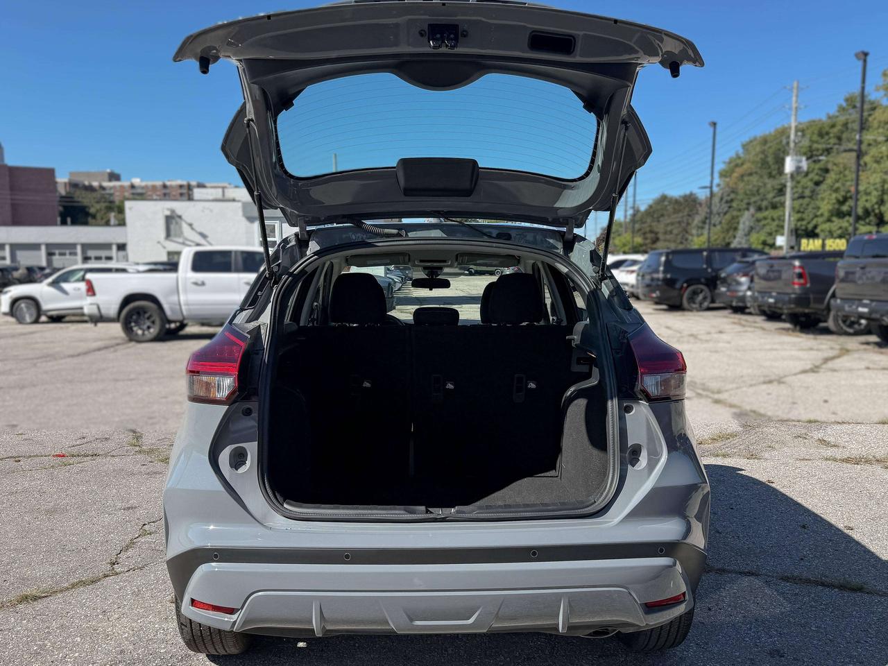 2024 Nissan Kicks SV | BACKUP CAMERA | REMOTE START | BLIND SPOT | Photo