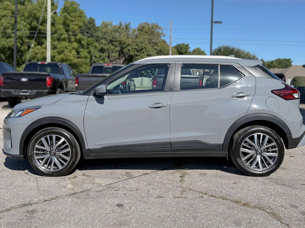 2024 Nissan Kicks SV | BACKUP CAMERA | REMOTE START | BLIND SPOT | Photo