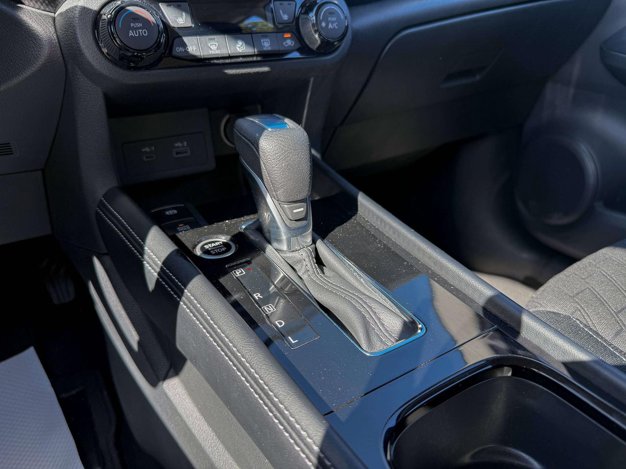 2024 Nissan Kicks SV | BACKUP CAMERA | REMOTE START | BLIND SPOT | Photo