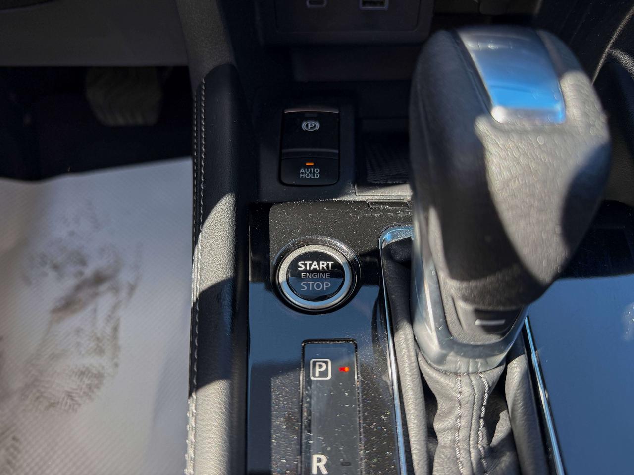 2024 Nissan Kicks SV | BACKUP CAMERA | REMOTE START | BLIND SPOT | Photo