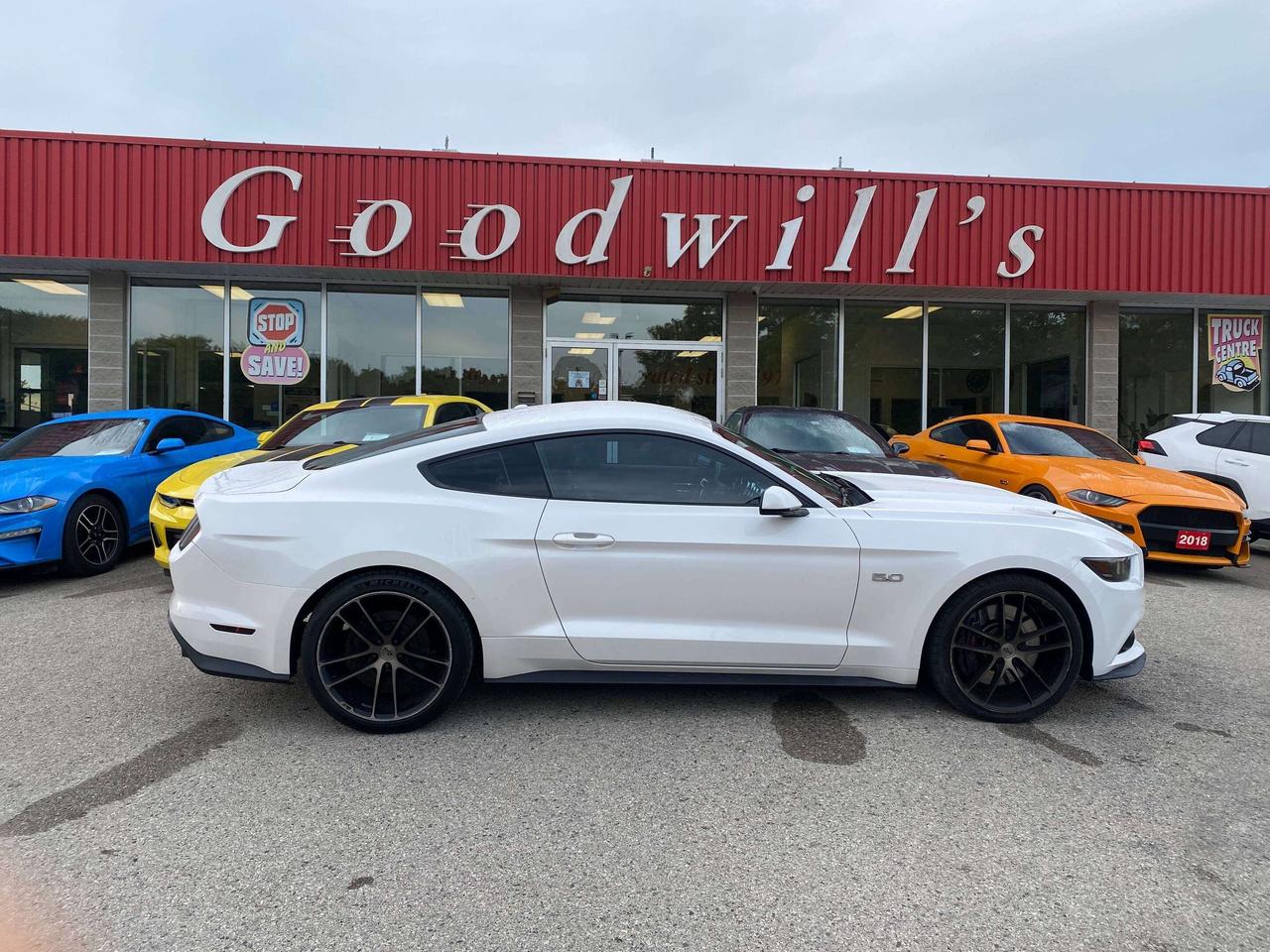 2017 Ford Mustang GT, 6 SPEED MANUAL, 5L, HEATED/ COOLED LEATHER! Photo
