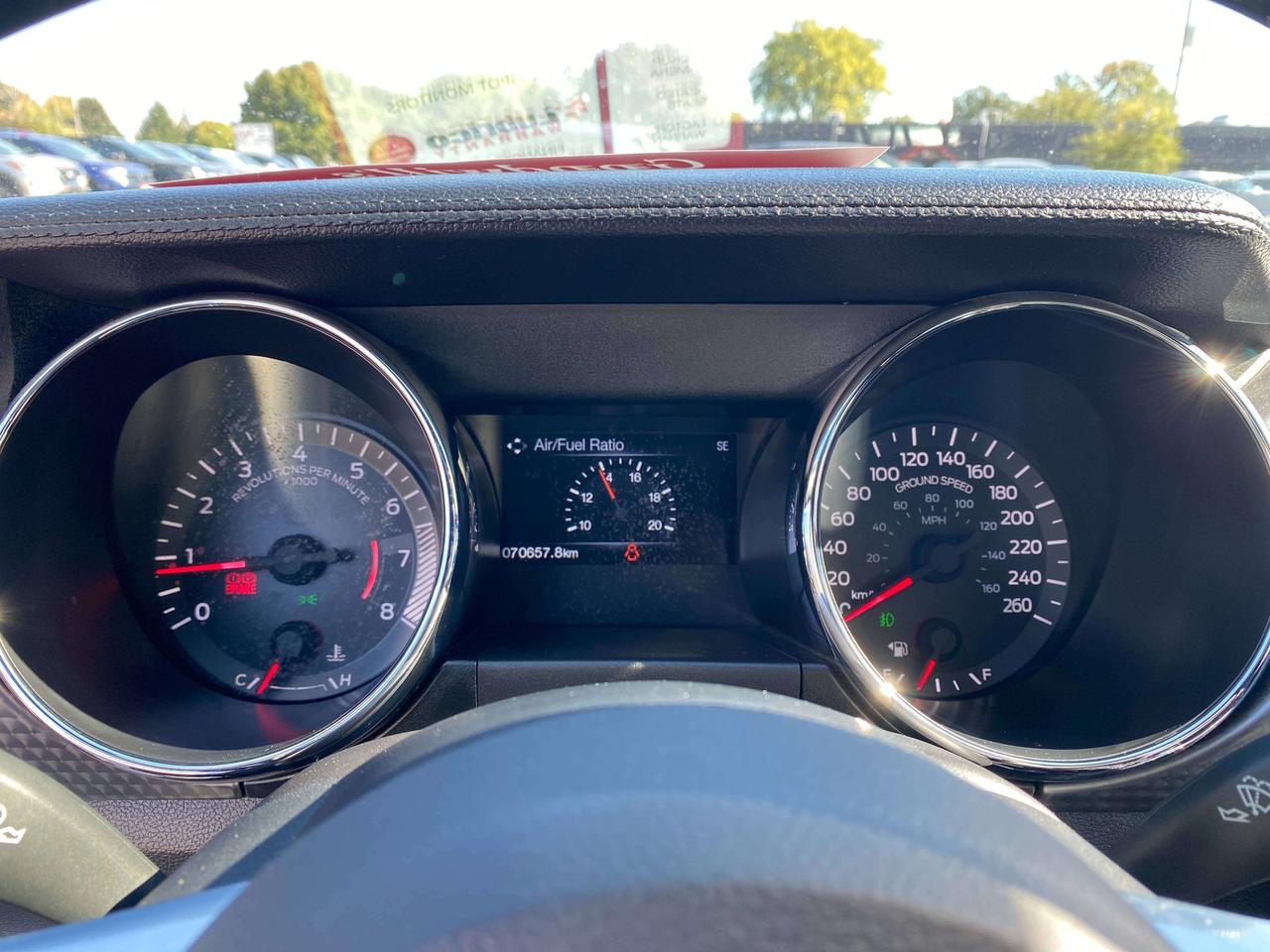 2017 Ford Mustang GT, 6 SPEED MANUAL, 5L, HEATED/ COOLED LEATHER! Photo