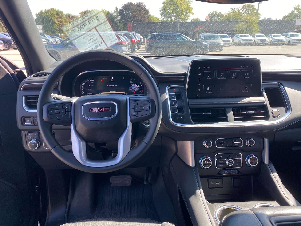 2024 GMC Yukon SLE, CLEAN CARFAX, DIESEL, 8 PASS, REMOTE START! Photo