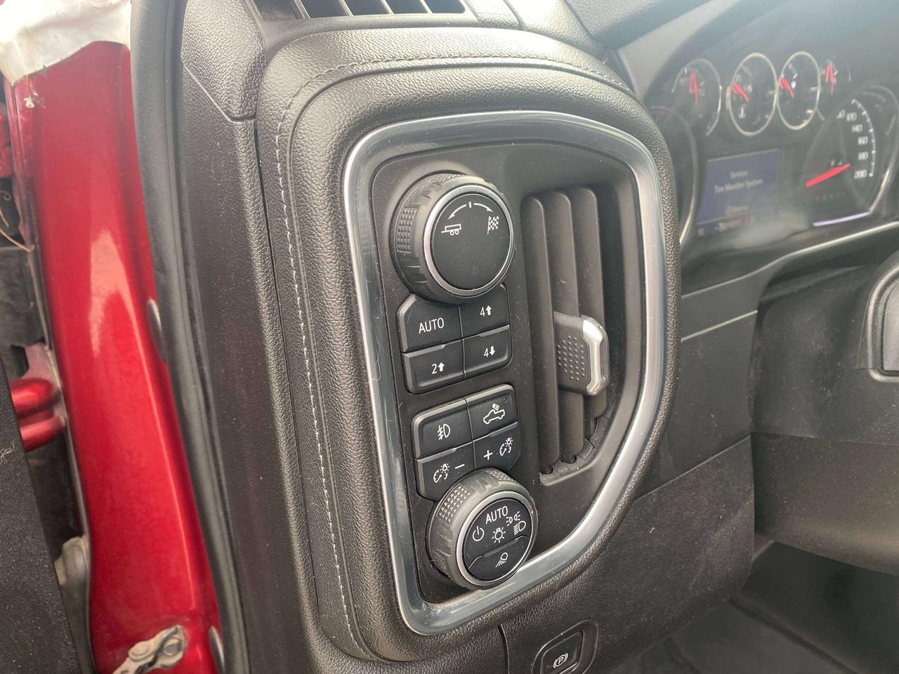 2019 Chevrolet Silverado 1500 RST Z71, CLEAN CARFAX, REMOTE START, LEATHER! Photo