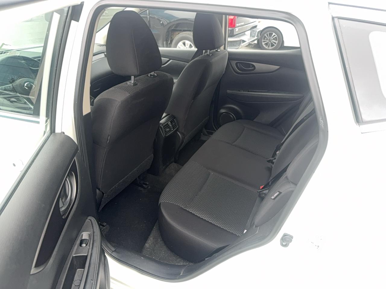 2020 Nissan Qashqai S