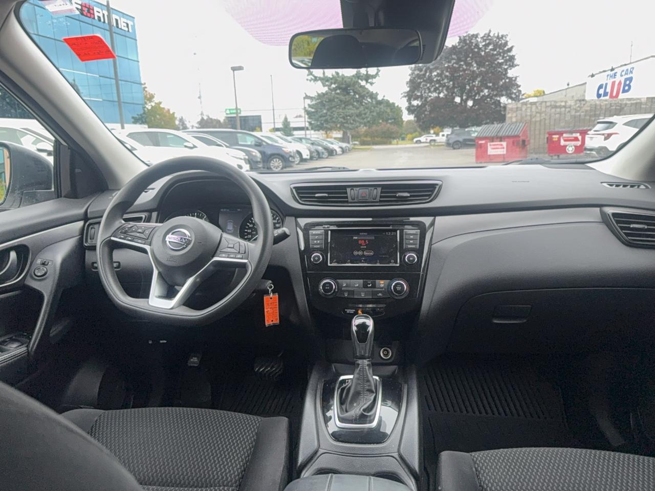 2020 Nissan Qashqai S
