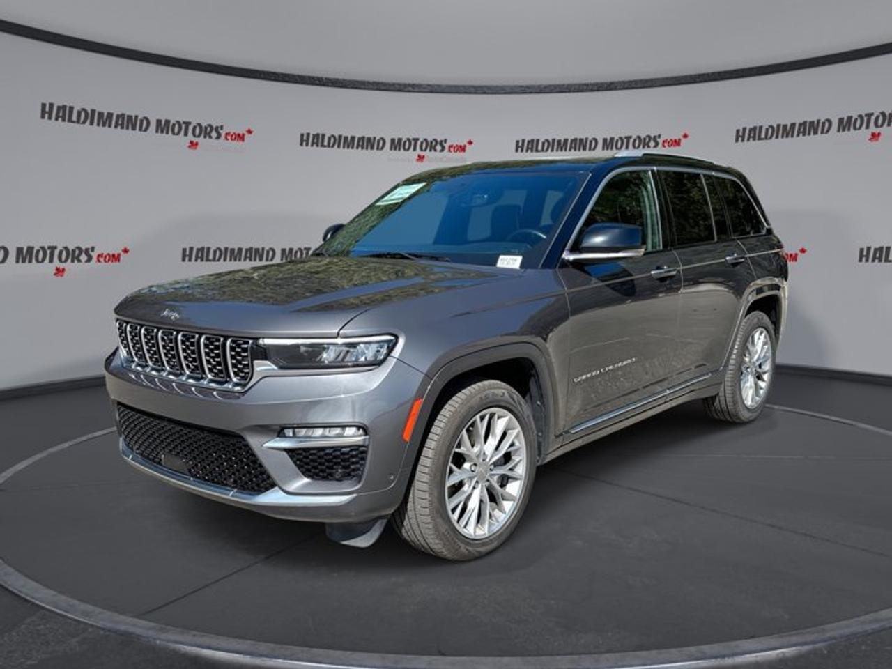 2023 Jeep Grand Cherokee Summit 4x4 | One Owner | No Accidents | 360 Camera Photo