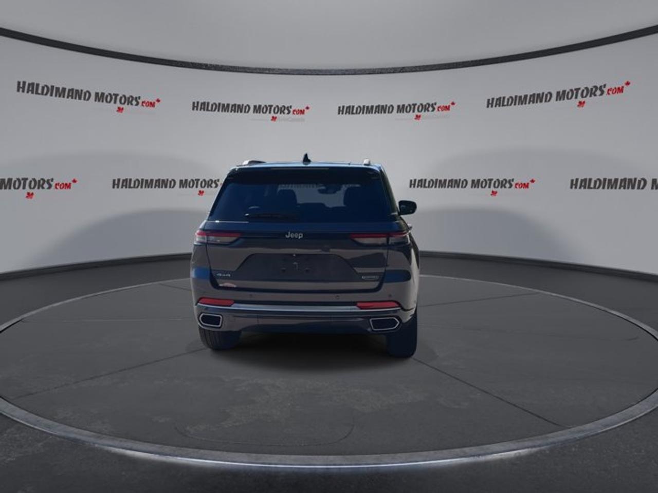 2023 Jeep Grand Cherokee Summit 4x4 | One Owner | No Accidents | 360 Camera Photo