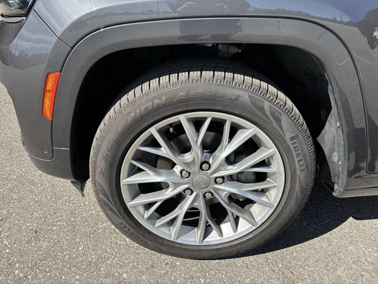 2023 Jeep Grand Cherokee Summit 4x4 | One Owner | No Accidents | 360 Camera Photo