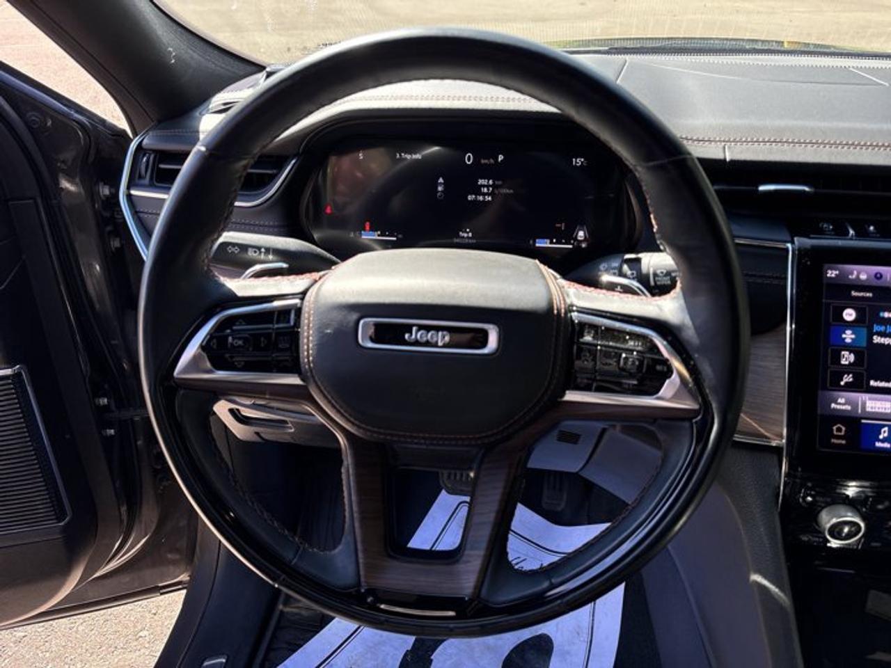 2023 Jeep Grand Cherokee Summit 4x4 | One Owner | No Accidents | 360 Camera Photo