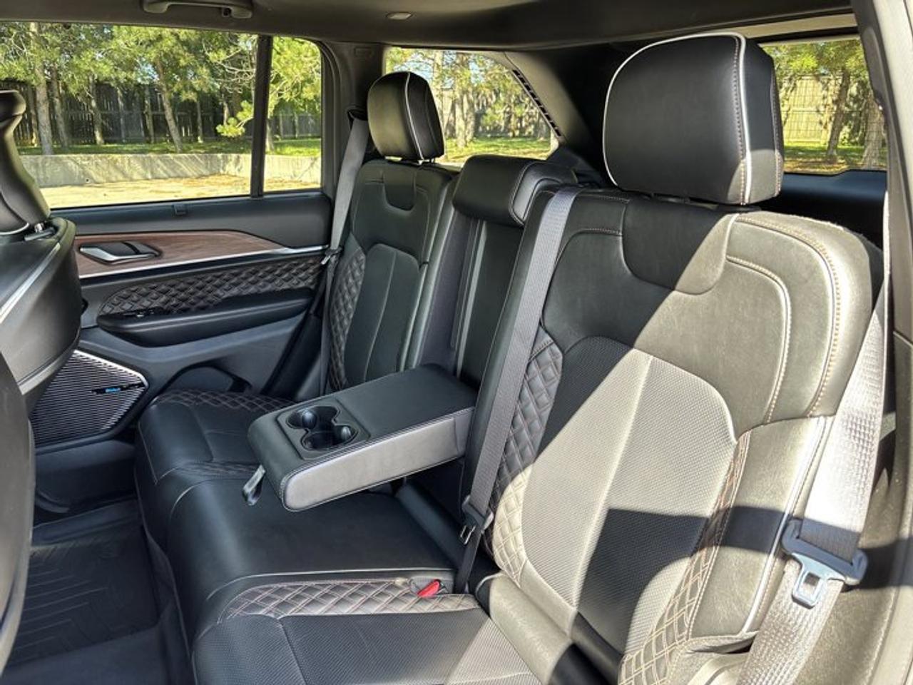 2023 Jeep Grand Cherokee Summit 4x4 | One Owner | No Accidents | 360 Camera Photo