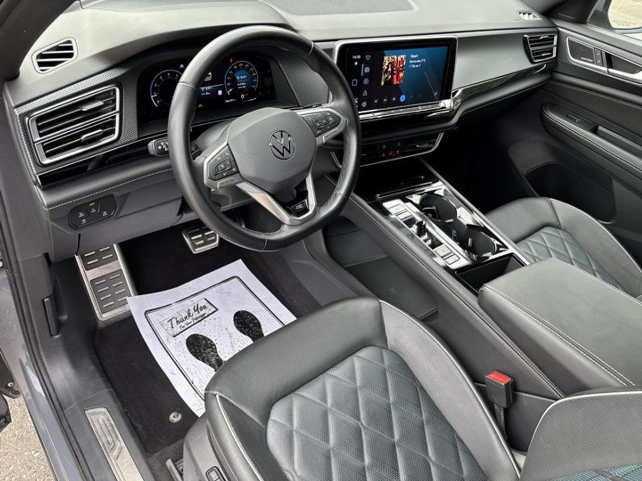 2024 Volkswagen Atlas Cross Sport Execline 4WD | One Owner | No Accidents Photo