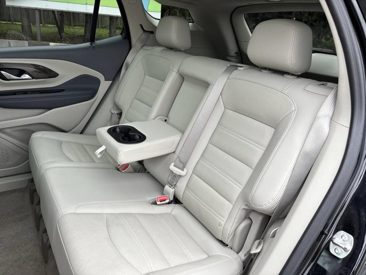 2024 GMC Terrain Denali AWD | No Accidents | Vent. Front Seats Photo