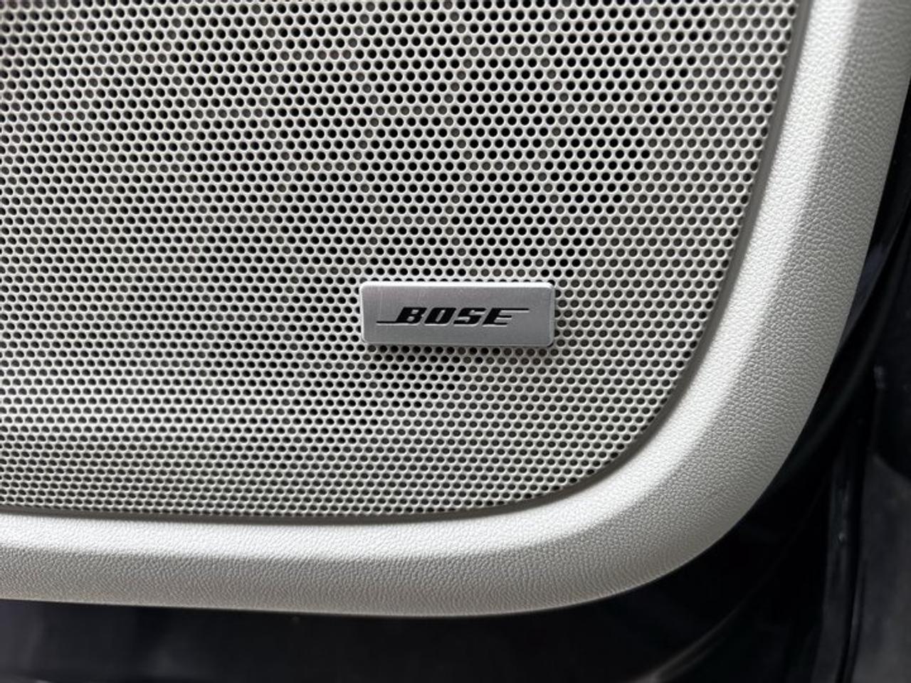 2024 GMC Terrain Denali AWD | No Accidents | Vent. Front Seats Photo