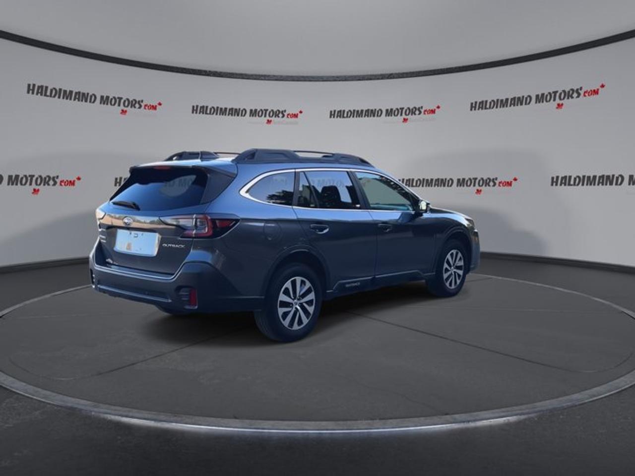 2022 Subaru Outback Touring AWD | No Accidents | Heated Steering Photo