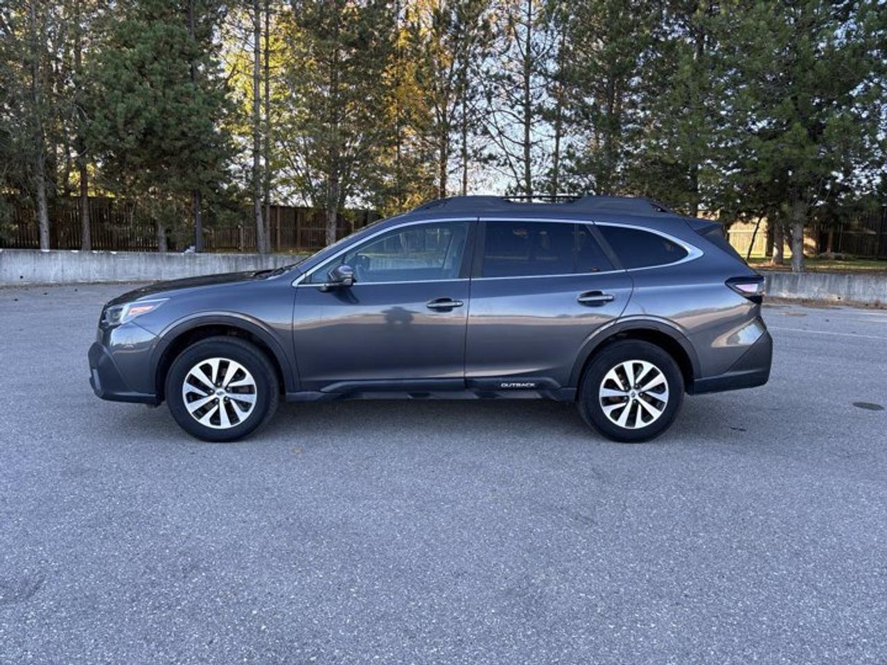 2022 Subaru Outback Touring AWD | No Accidents | Heated Steering Photo