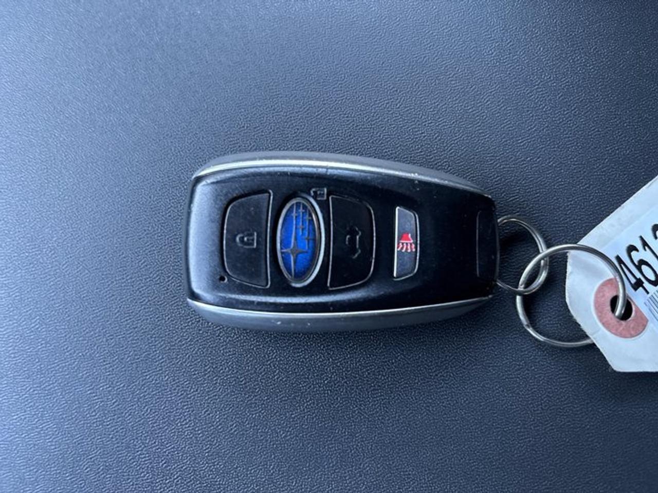 2022 Subaru Outback Touring AWD | No Accidents | Heated Steering Photo