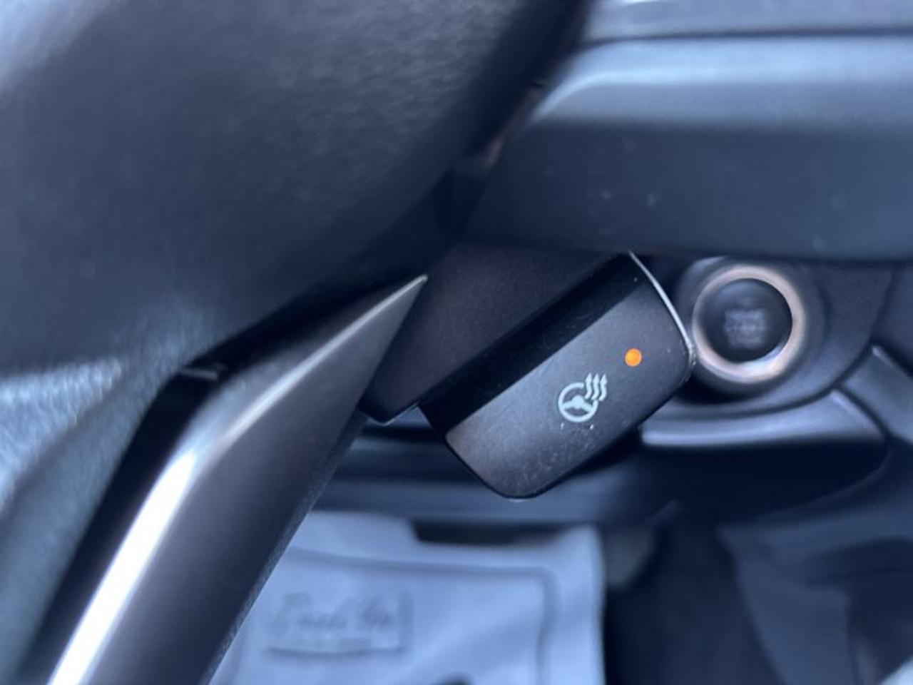 2022 Subaru Outback Touring AWD | No Accidents | Heated Steering Photo