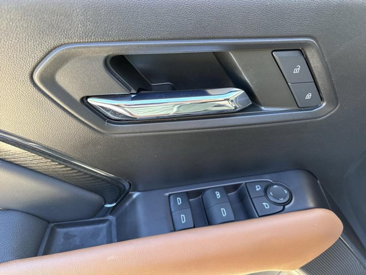 2024 GMC Canyon AT4 Crew Cab 5' Box 4WD | No Accidents | Sunroof Photo