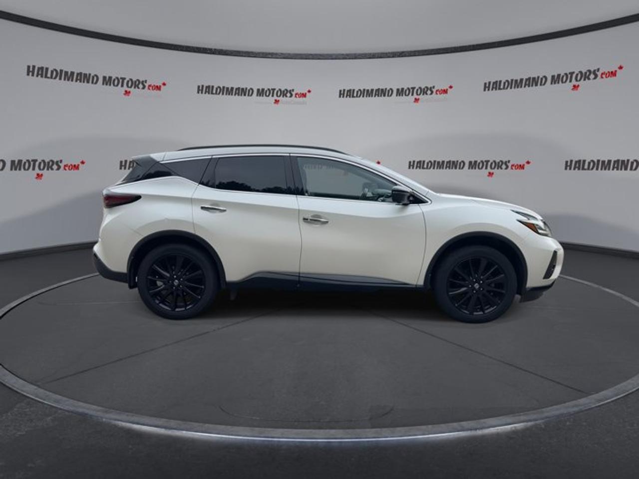 2021 Nissan Murano SL Midnight | No Accidents | Leather Seats | Heated Steering Photo