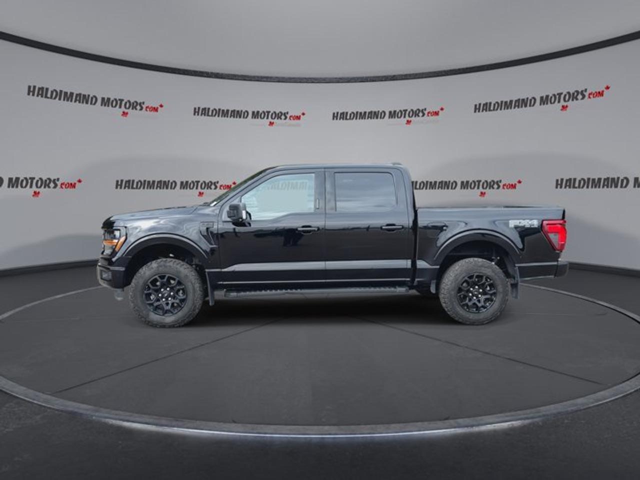 2024 Ford F-150 XLT FX4 SuperCrew 5.5' Box 4WD | One Accidents Photo4