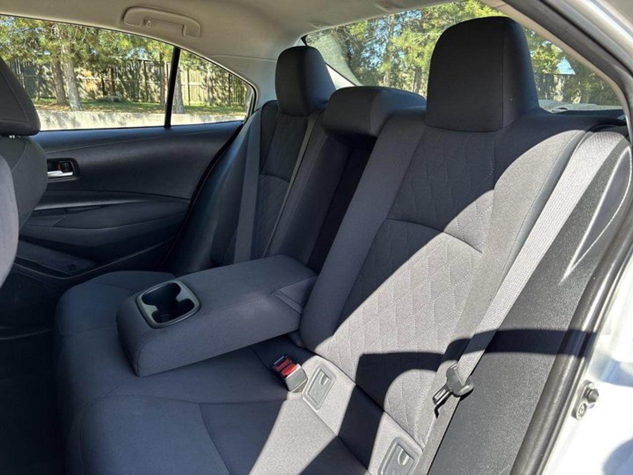 2020 Toyota Corolla LE | No Accidents | Heated Steering Photo