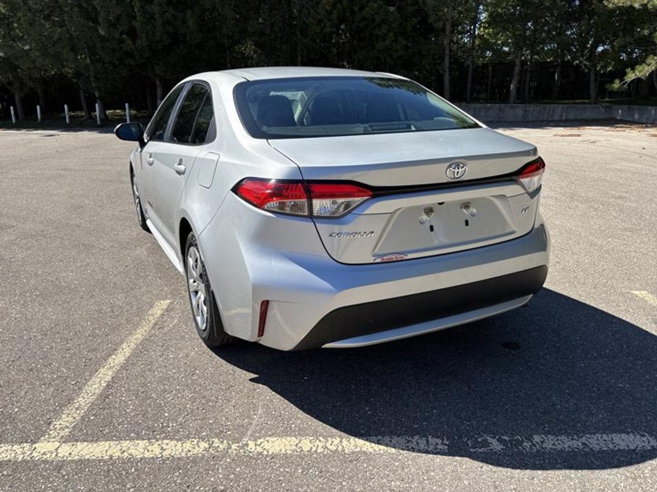2020 Toyota Corolla LE | No Accidents | Heated Steering Photo