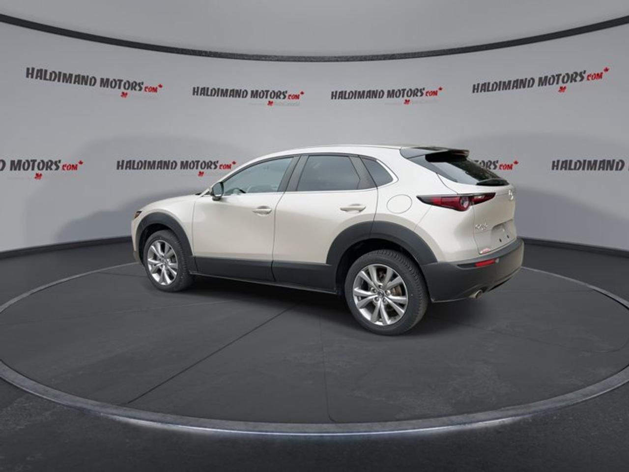 2022 Mazda CX-30 GS AWD | No Accidents | Leather Seats | Heated Steering Photo