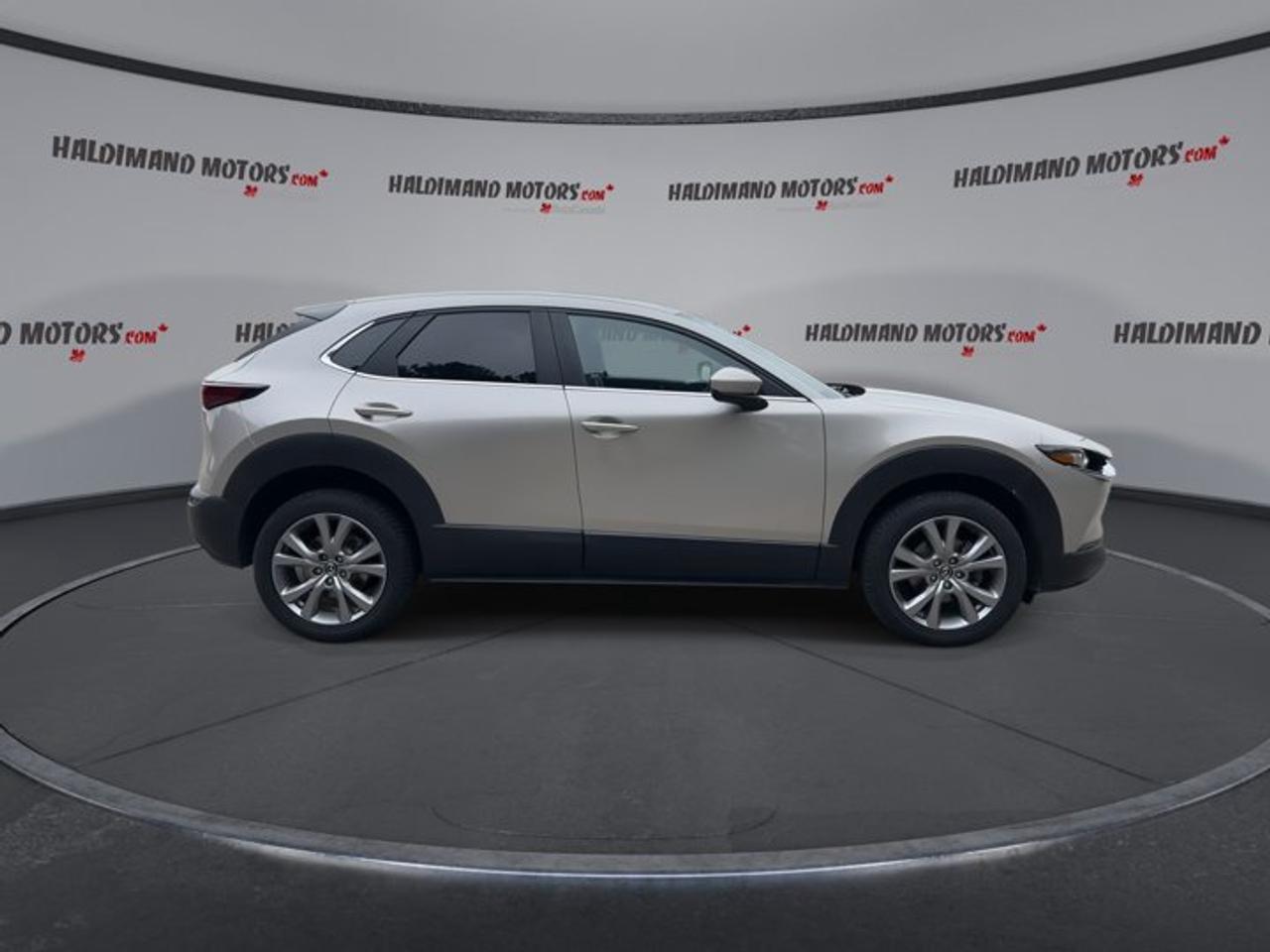 2022 Mazda CX-30 GS AWD | No Accidents | Leather Seats | Heated Steering Photo