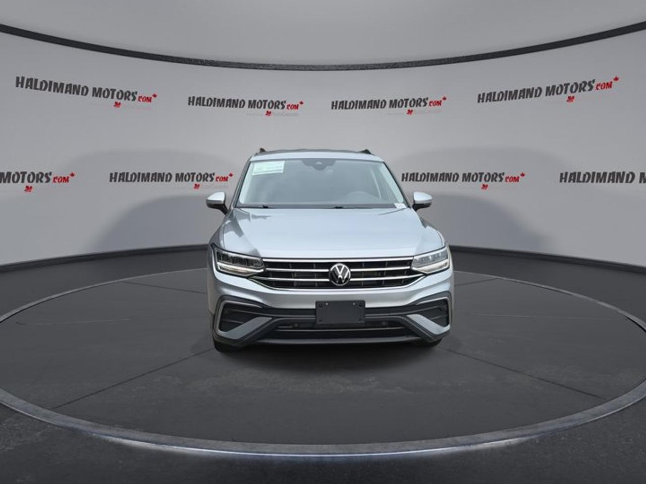 2023 Volkswagen Tiguan Comfortline 4WD | Heated Steering Wheel Photo2