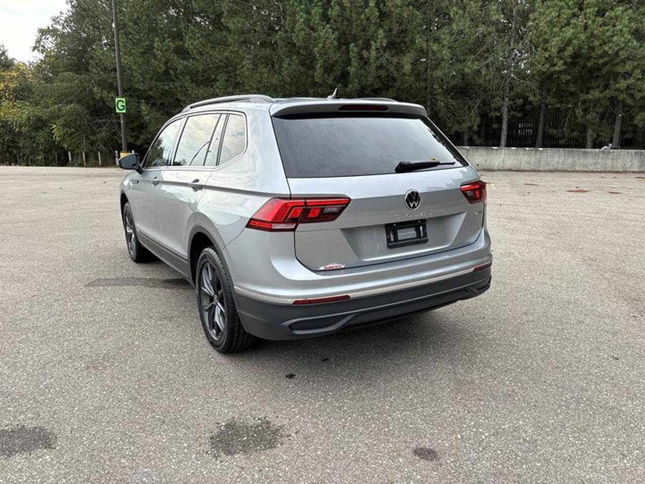 2023 Volkswagen Tiguan Comfortline 4WD | Heated Steering Wheel Photo