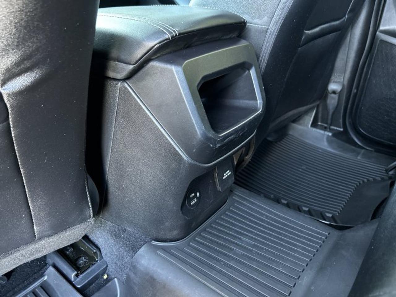 2024 Ford Ranger LARIAT Sport SuperCrew 5' Box 4WD | Leather Seats Photo