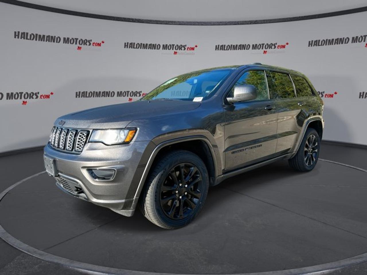 2021 Jeep Grand Cherokee Altitude 4x4 | One Owner | No Accidents | Heated Steering Photo0
