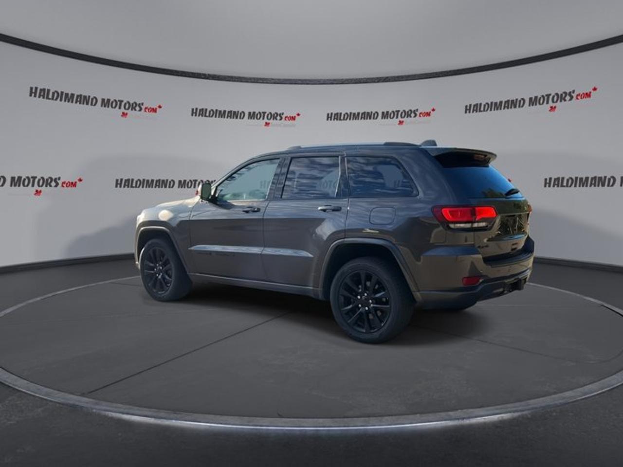 2021 Jeep Grand Cherokee Altitude 4x4 | One Owner | No Accidents | Heated Steering Photo