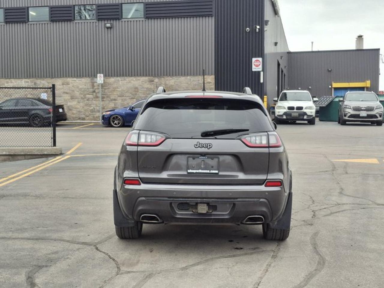 2021 Jeep Cherokee High Altitude 4x4 | Leather | Sunroof | Trailer Tow Group | Heated Seats + Steering | BSM and More ! Photo