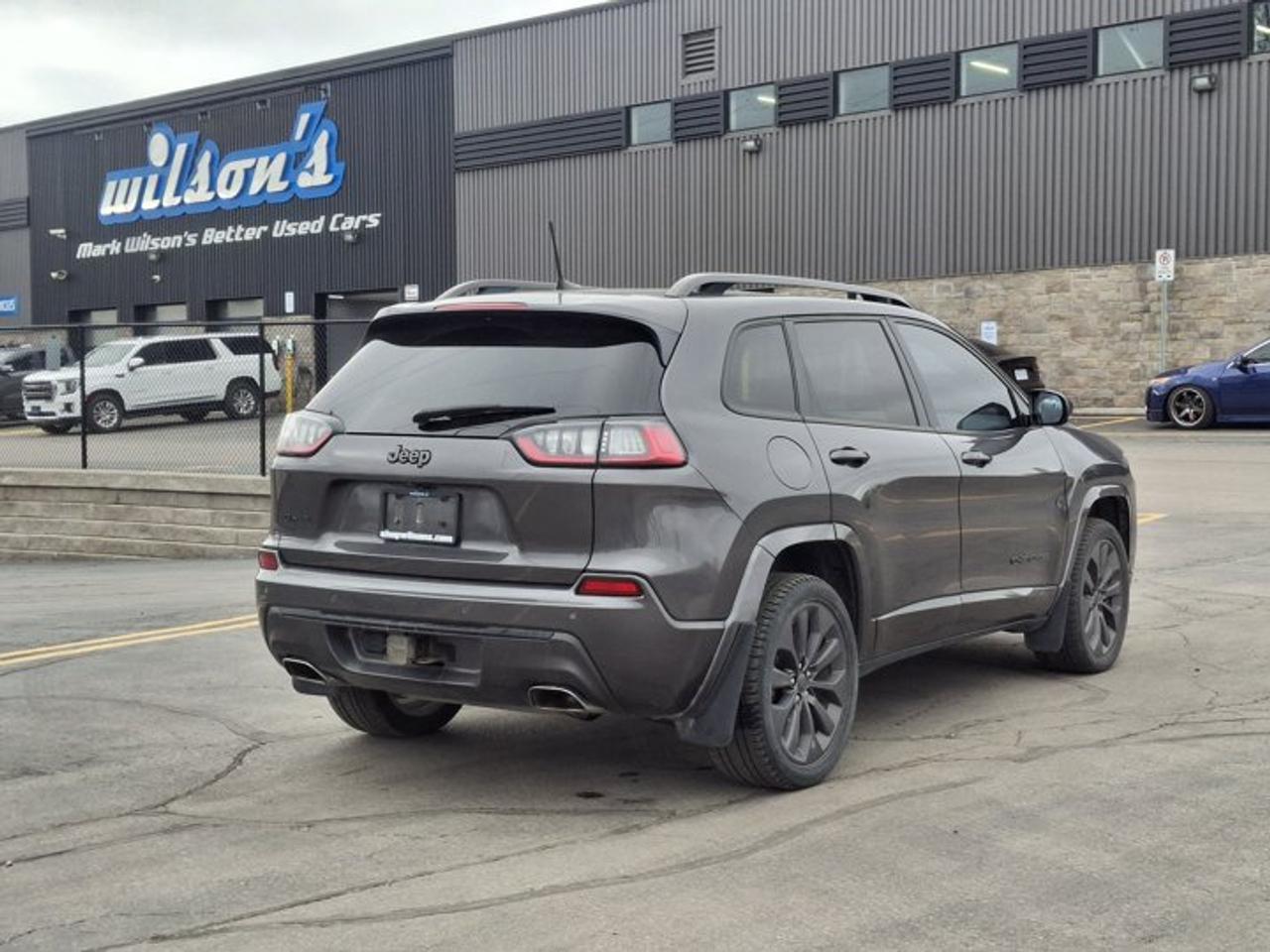 2021 Jeep Cherokee High Altitude 4x4 | Leather | Sunroof | Trailer Tow Group | Heated Seats + Steering | BSM and More ! Photo