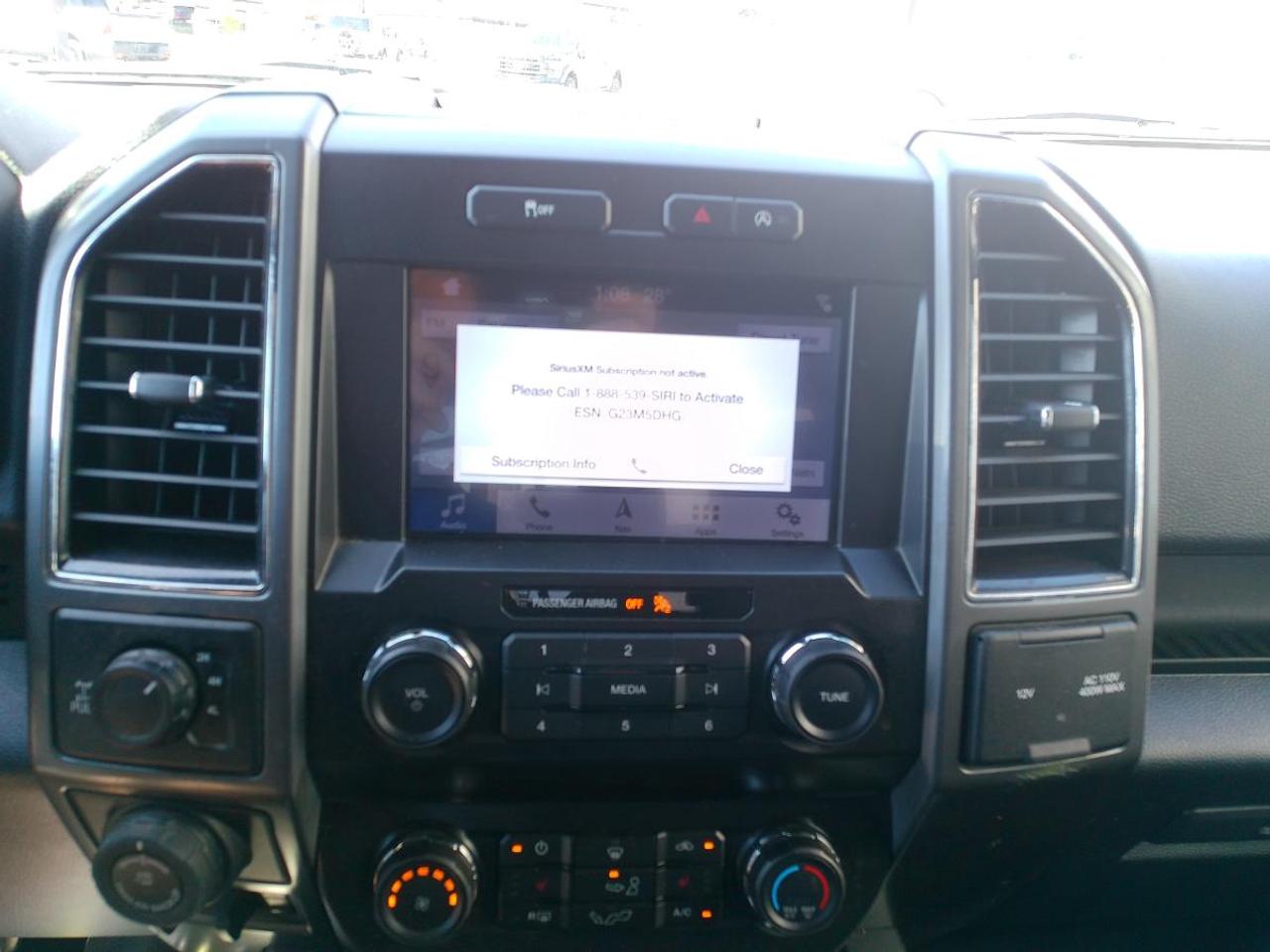 2019 Ford F-150 XLT 4WD SuperCrew 6.5' Box Photo
