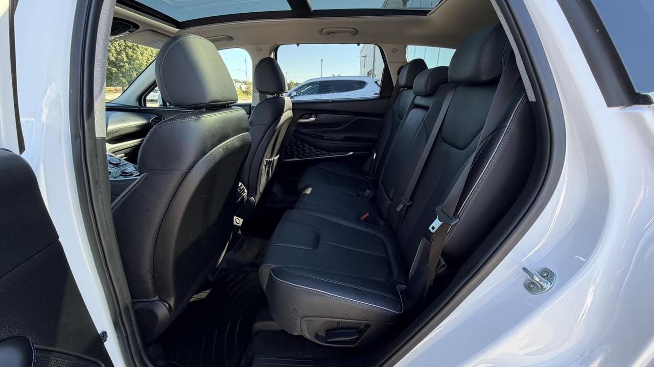 2022 Hyundai Santa Fe Preferred AWD w/Trend Package Photo