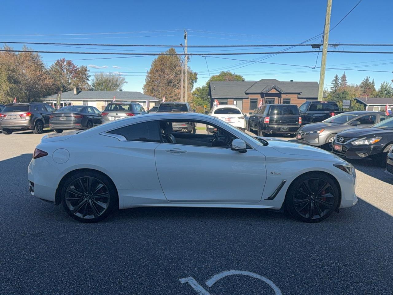 2018 Infiniti Q60 RED SPORT 400 AWD-SUNROOF-LEATHER-NEW TIRES Photo