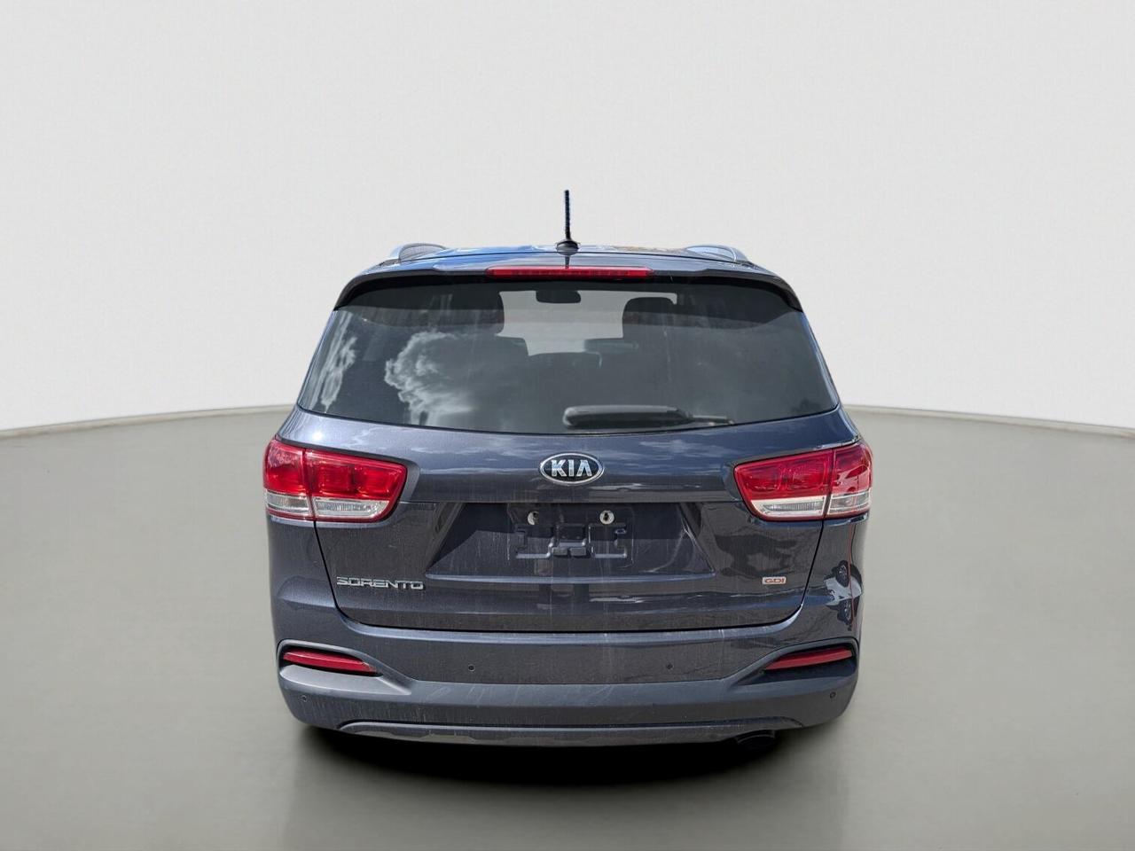 2017 Kia Sorento LX Photo