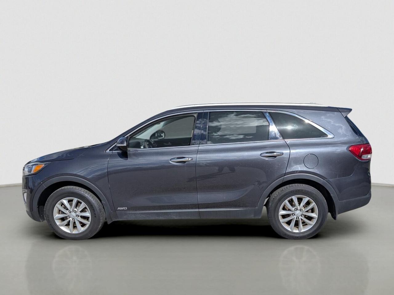2017 Kia Sorento LX Photo