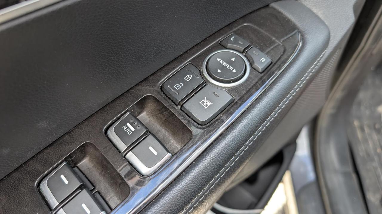 2017 Kia Sorento LX Photo