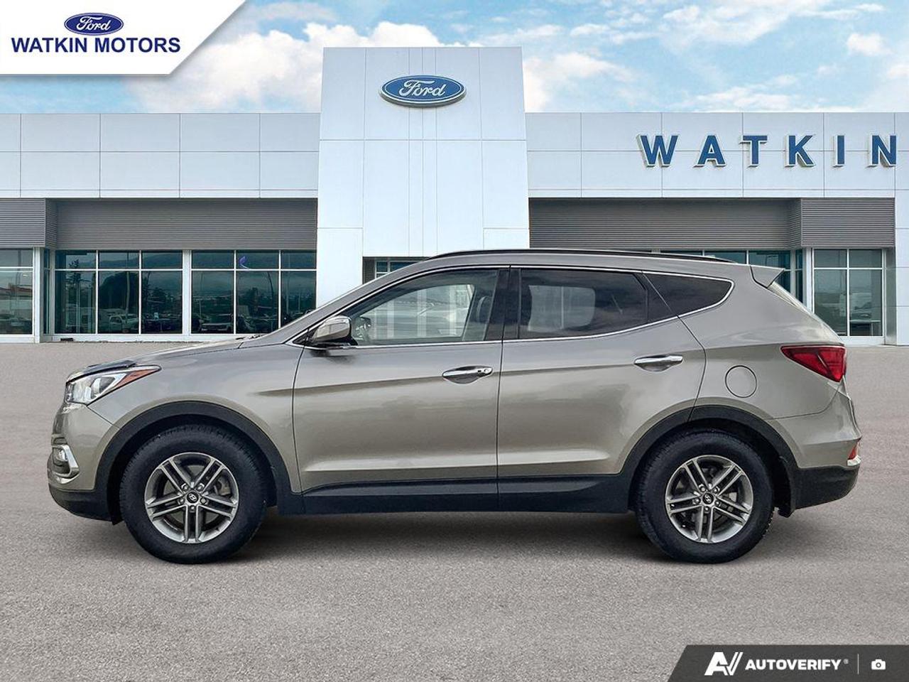 2017 Hyundai Santa Fe Sport Luxury Photo1