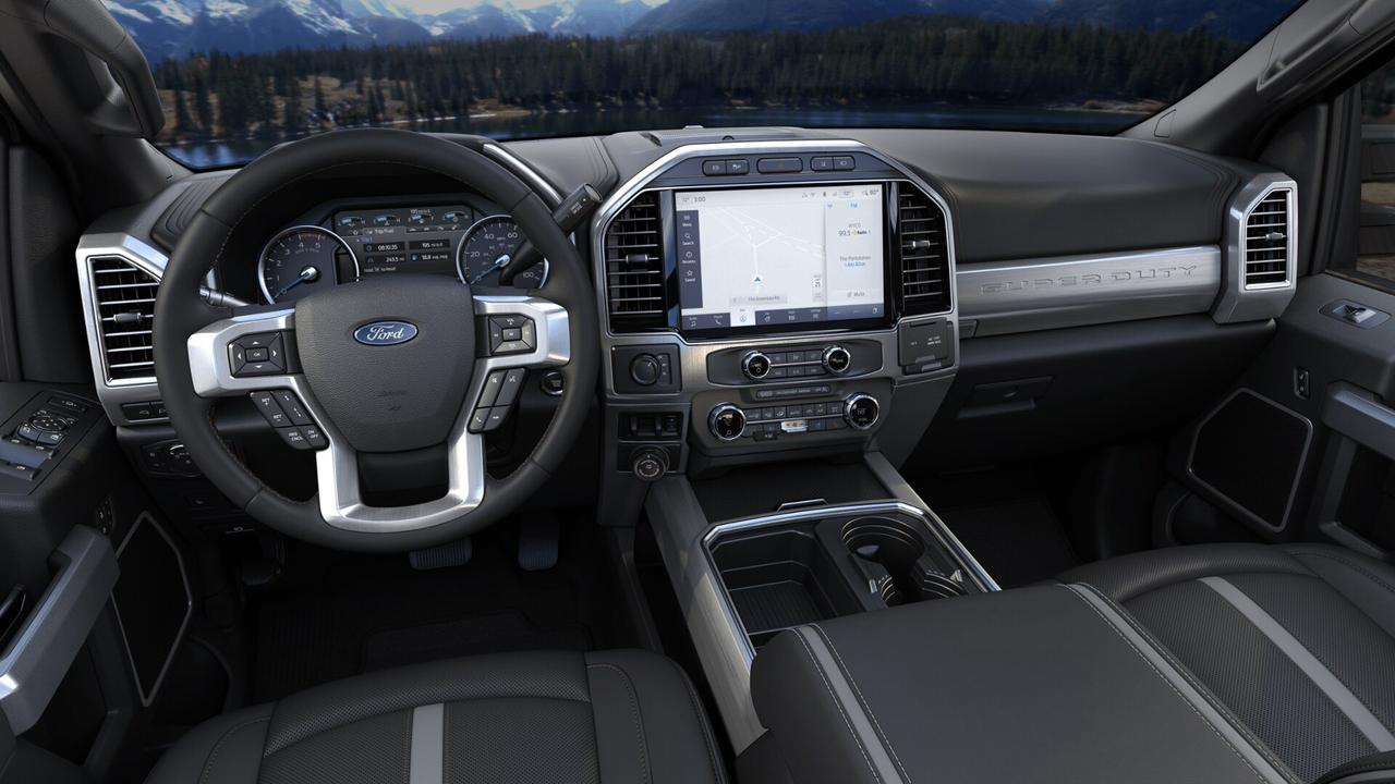 2022 Ford F450 SUPERDUTY CREW CAB  PLATINUM DRW Photo6