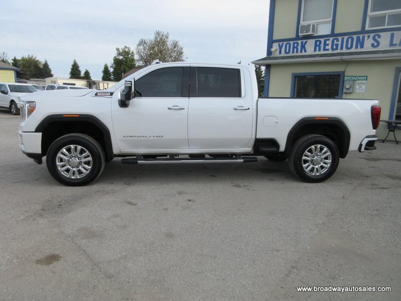2021 GMC Sierra 2500 3/4 TON DENALI-PACKAGE 5 PASSENGER 6.6L - DURAMAX.. 4X4.. CREW-CAB.. 6.6-FOOT-BOX.. POWER SUNROOF.. LEATHER.. HEATED/AC SEATS.. POWER MIRRORS.. Photo