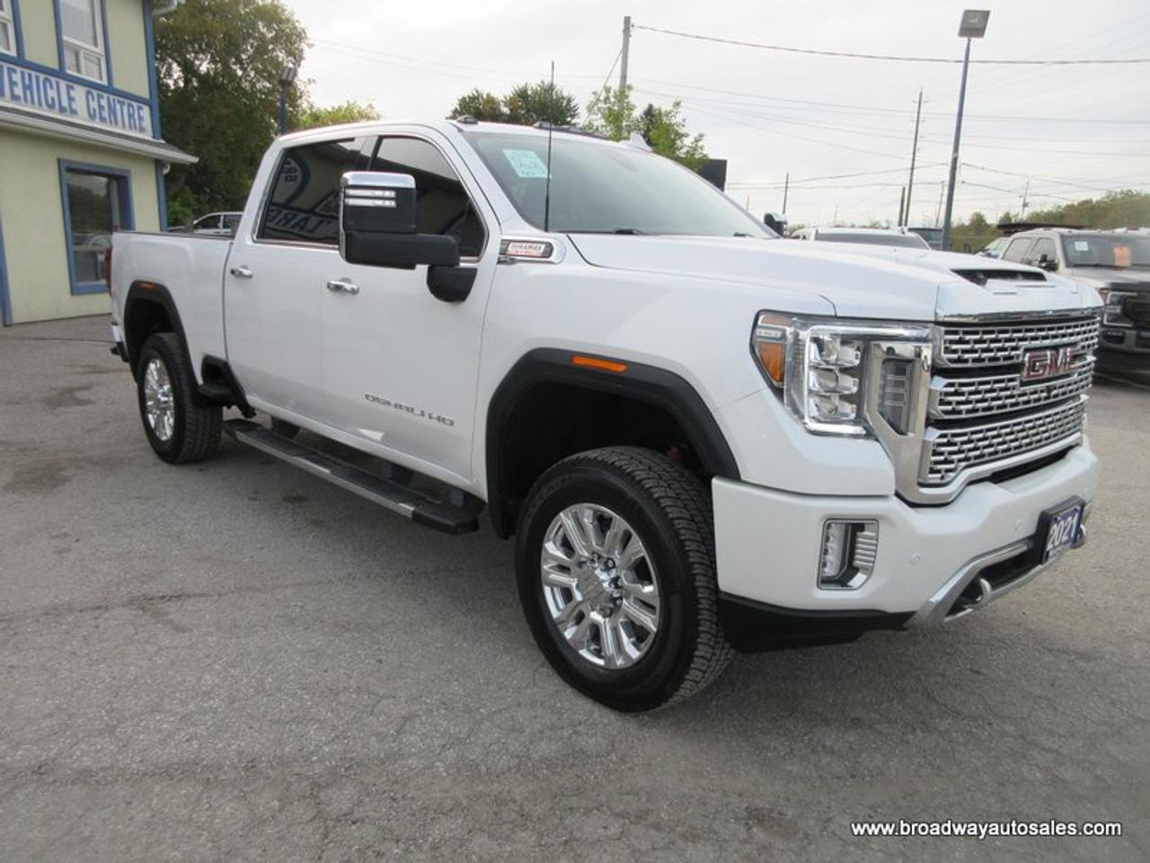 2021 GMC Sierra 2500 3/4 TON DENALI-PACKAGE 5 PASSENGER 6.6L - DURAMAX.. 4X4.. CREW-CAB.. 6.6-FOOT-BOX.. POWER SUNROOF.. LEATHER.. HEATED/AC SEATS.. POWER MIRRORS.. Photo