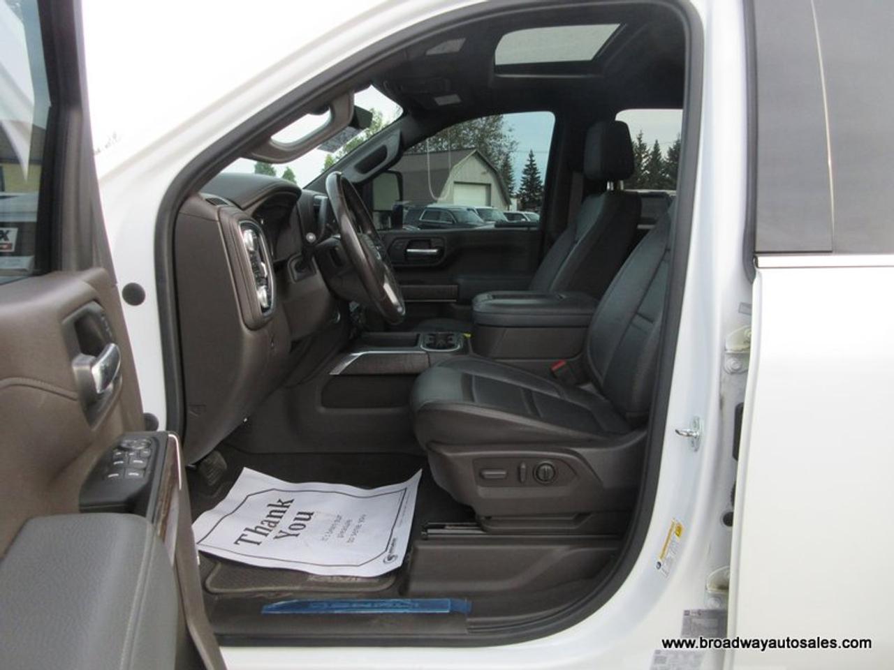 2021 GMC Sierra 2500 3/4 TON DENALI-PACKAGE 5 PASSENGER 6.6L - DURAMAX.. 4X4.. CREW-CAB.. 6.6-FOOT-BOX.. POWER SUNROOF.. LEATHER.. HEATED/AC SEATS.. POWER MIRRORS.. Photo
